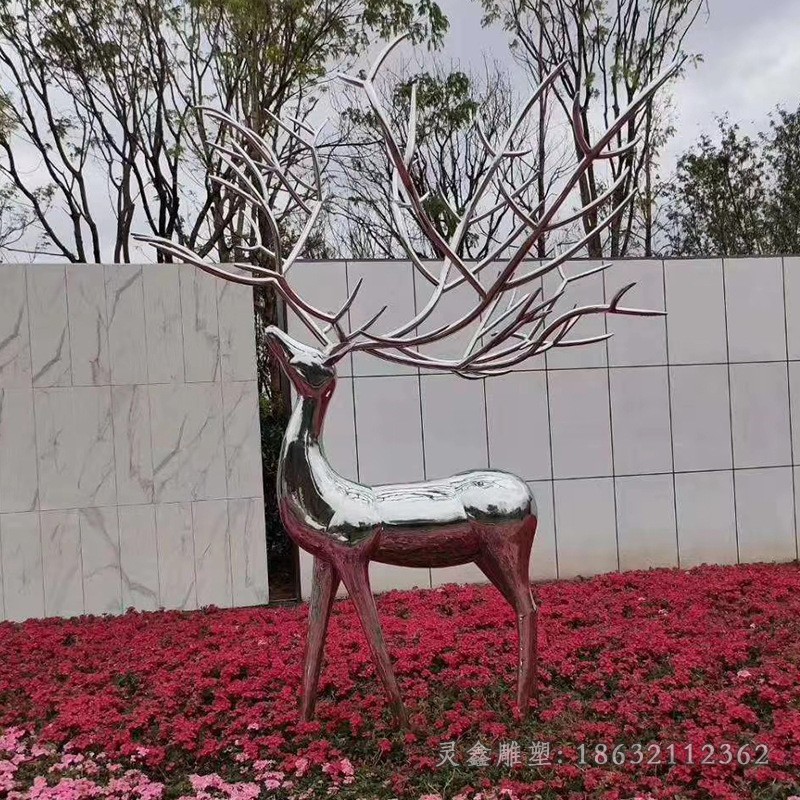 不锈钢镜面叉角鹿户外雕塑