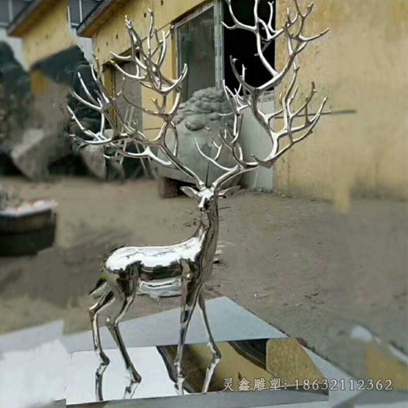 不锈钢镜面叉角鹿景区雕塑