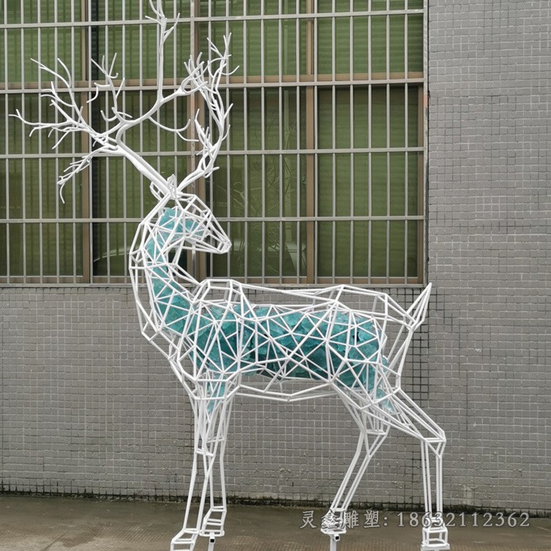 叉角镂空鹿不锈钢广场雕塑