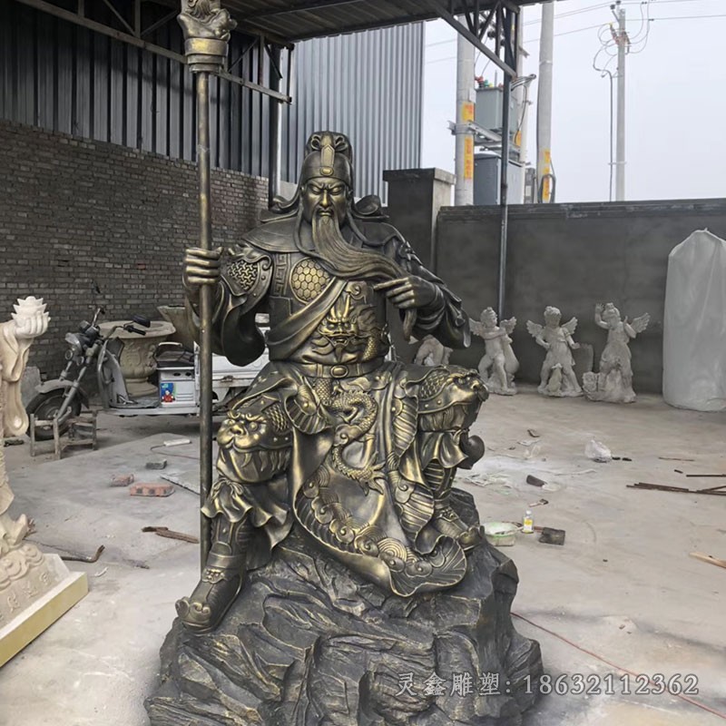 坐姿关公城市景观铜雕