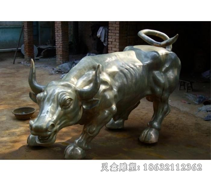 华尔街牛公园景观铜雕