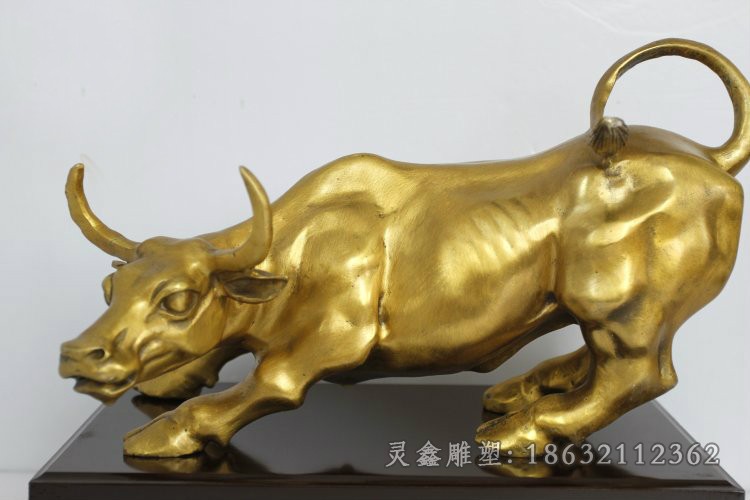 华尔街牛景区景观铜雕