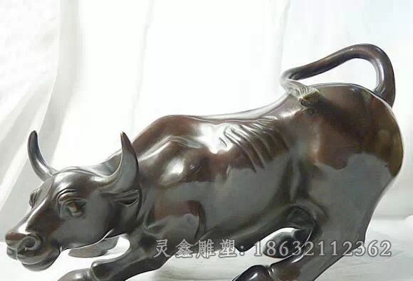 华尔街牛动物抽象铜雕