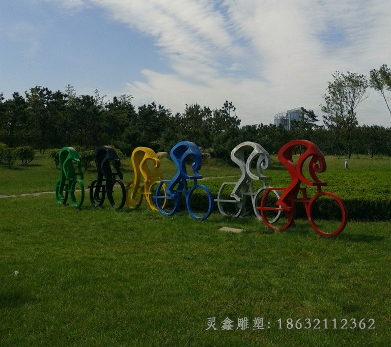 不锈钢彩绘自行车商场雕塑
