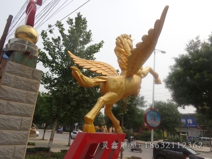 展翅马景区动物铜雕