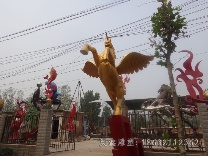 展翅马广场景观铜雕