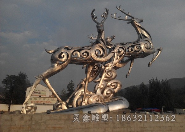 镂空鹿广场动物不锈钢雕塑