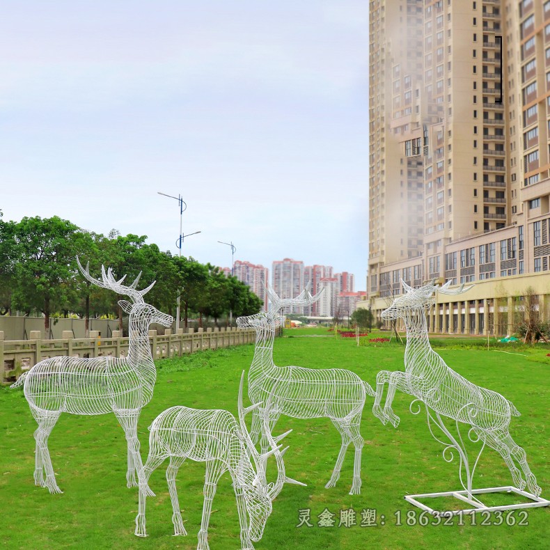 镂空鹿别墅动物不锈钢雕塑