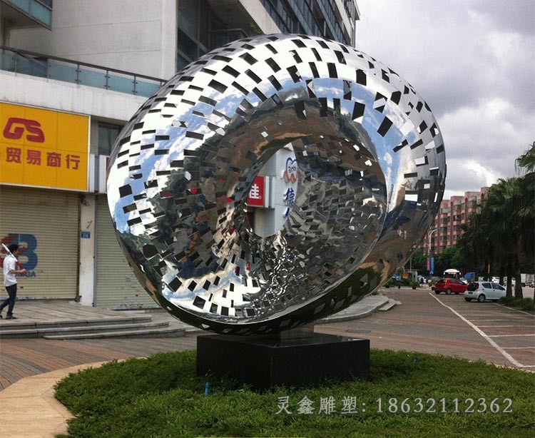 异形圆环不锈钢小区雕塑