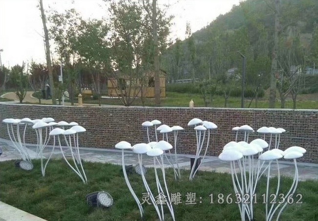 抽象蘑菇不锈钢抽象雕塑