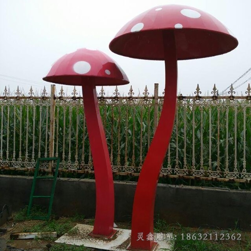 彩绘蘑菇不锈钢景观雕塑