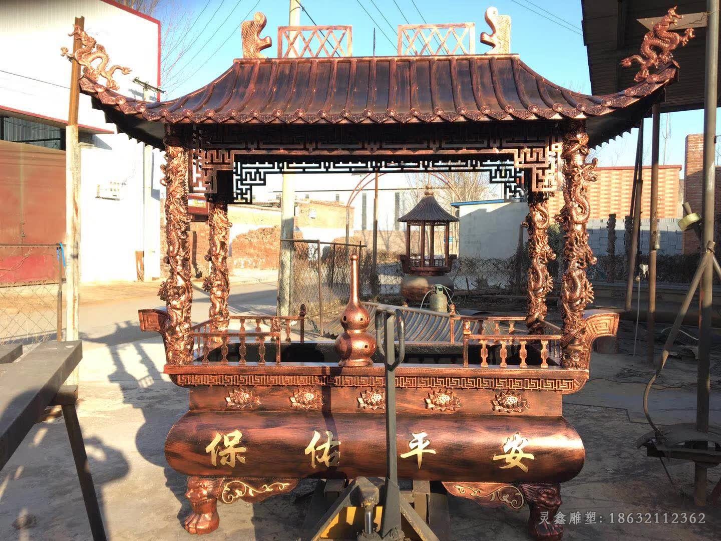 方形香炉城市景观铜雕