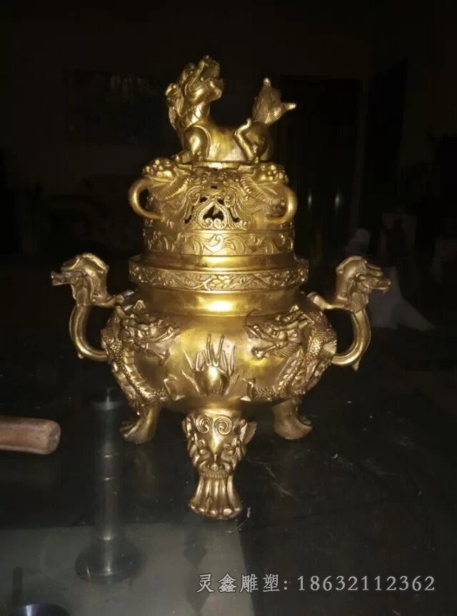 三足香炉户外景观铜雕