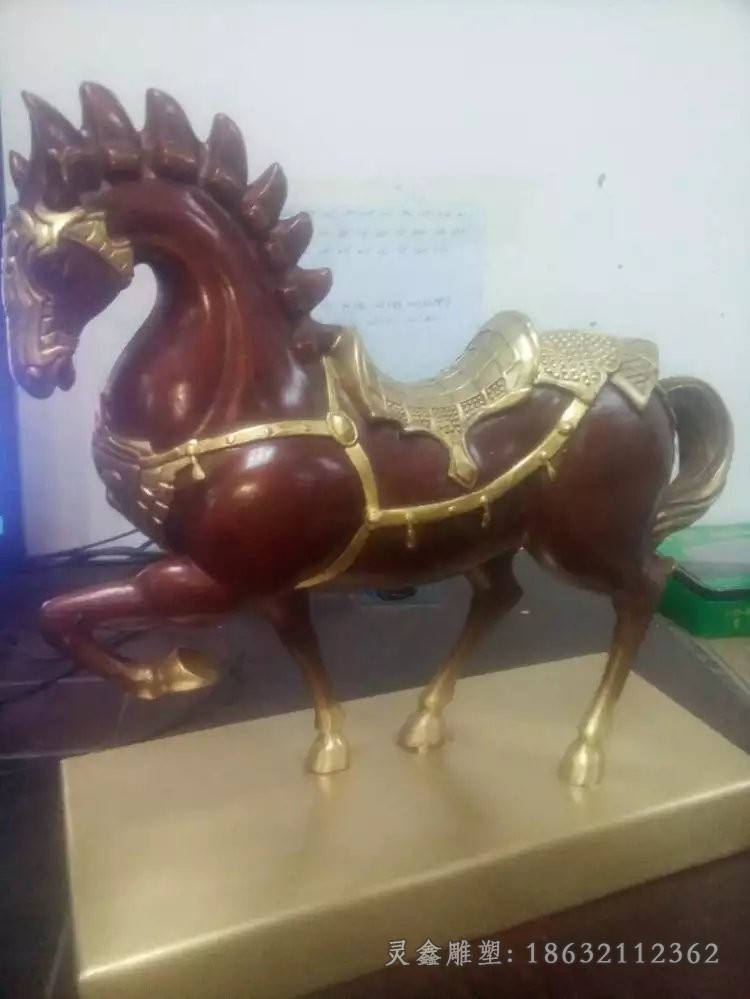 抽象马户外景观铜雕