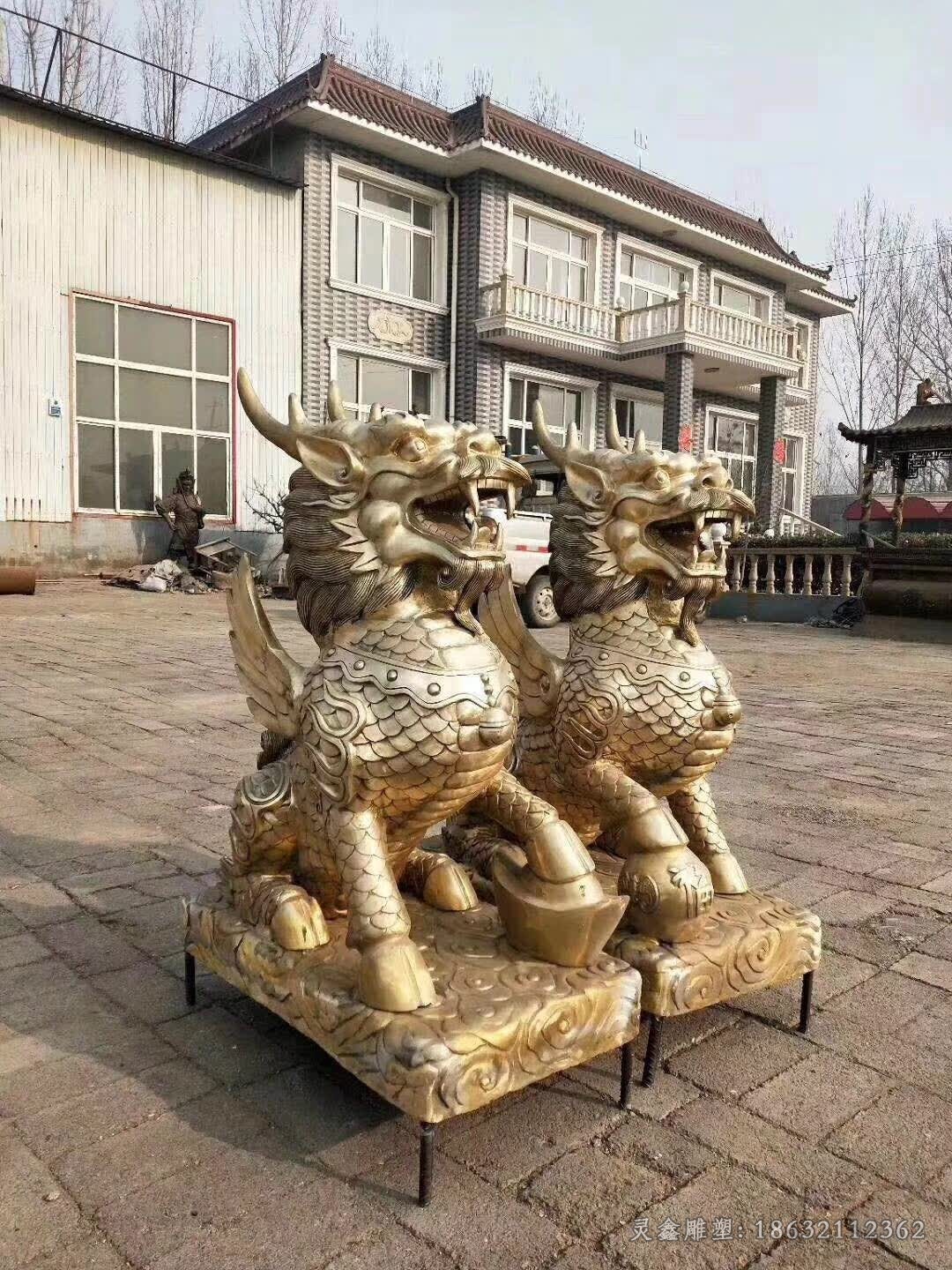 金色麒麟校园景观铜雕