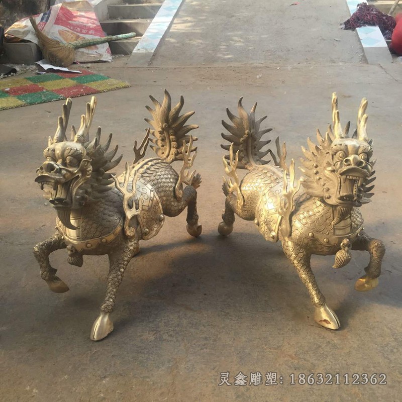金色麒麟景区景观铜雕