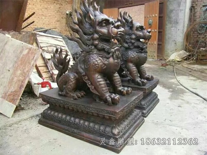 坐姿麒麟公园景观铜雕