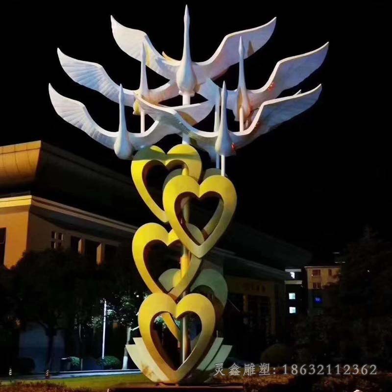 不锈钢彩绘爱心校园雕塑