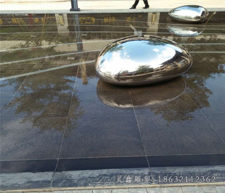 鹅卵石抽象景观不锈钢雕塑