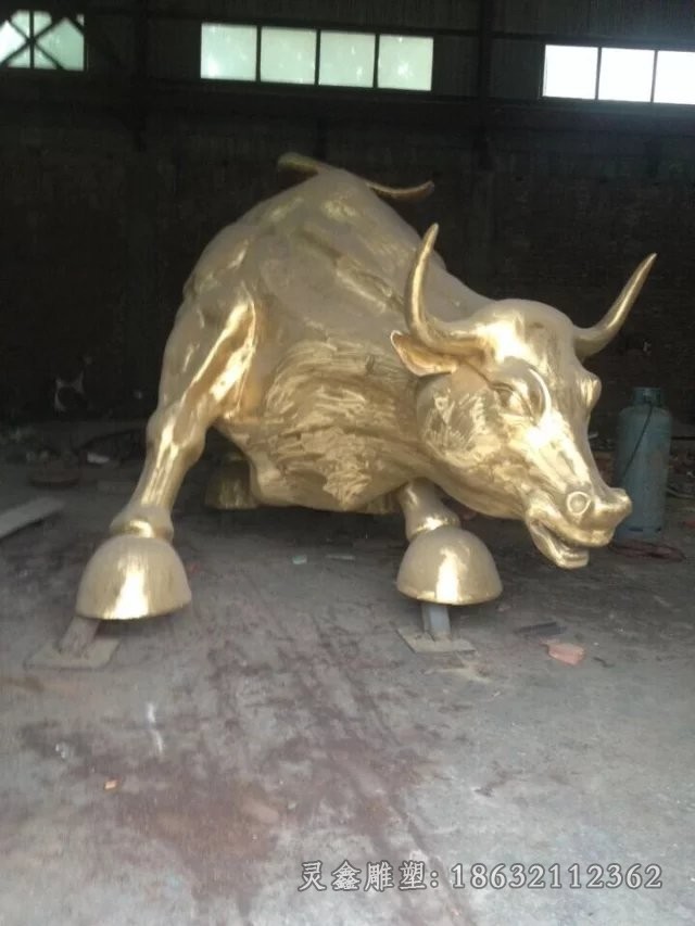 金色牛小区景观铜雕