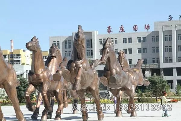 抽象群马动物景观铜雕