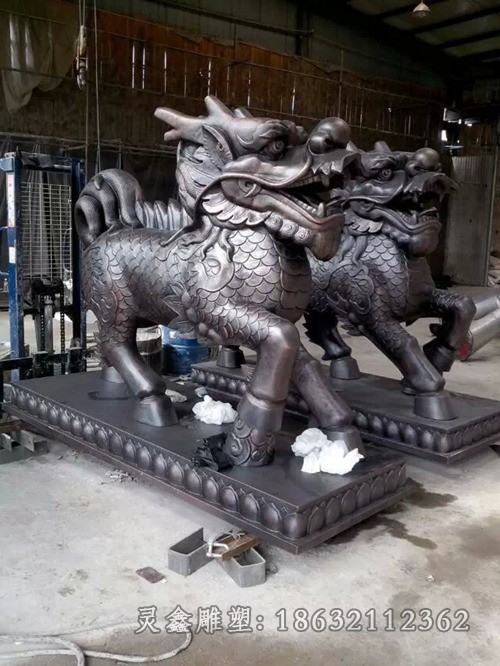 神兽麒麟景观抽象铜雕