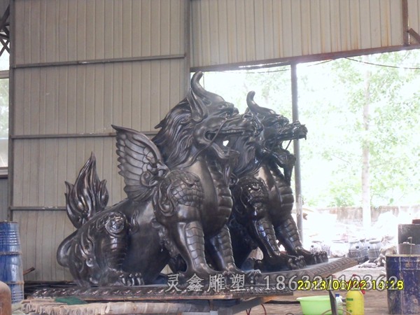 神兽麒麟抽象景观铜雕