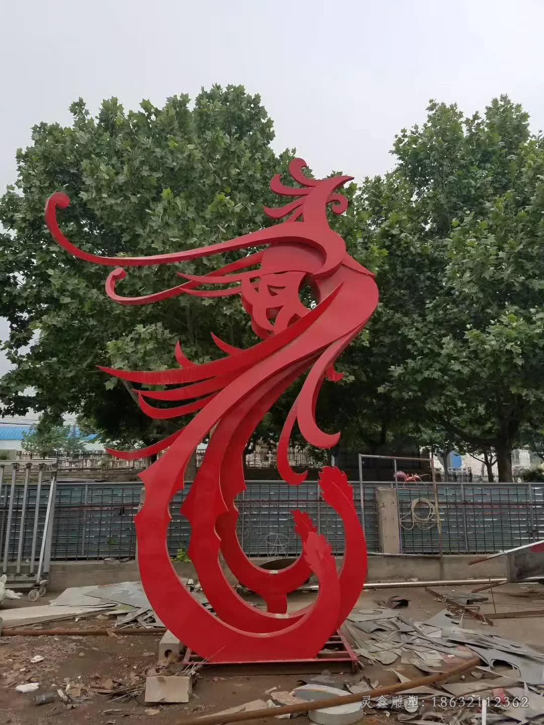 不锈钢彩绘凤凰标志雕塑