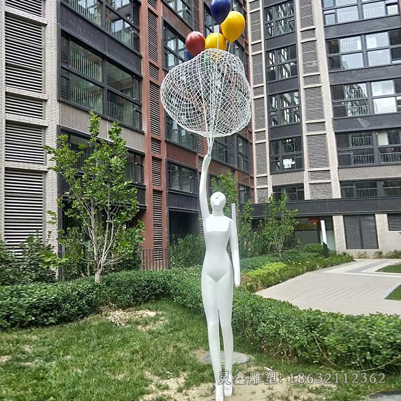 白色抽象人物不锈钢雕塑