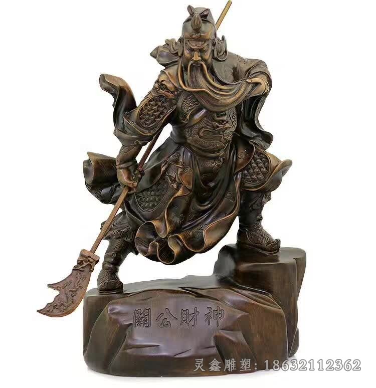 古代关公持刀景区铜雕