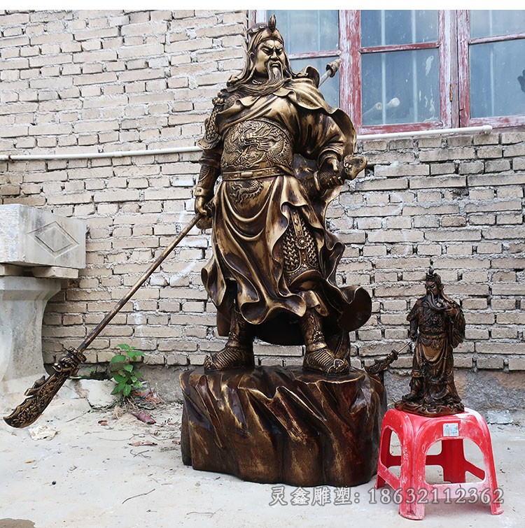 古代关公持刀人物铜雕