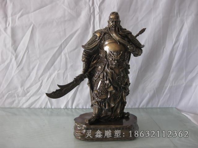 古代捋须关公景观铜雕