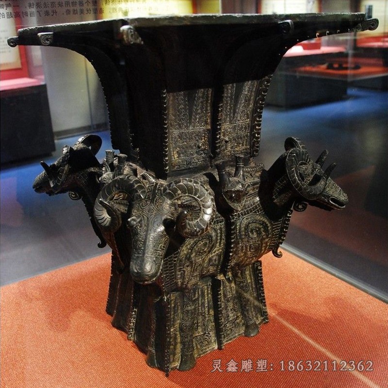 四羊方尊公园景观铜雕