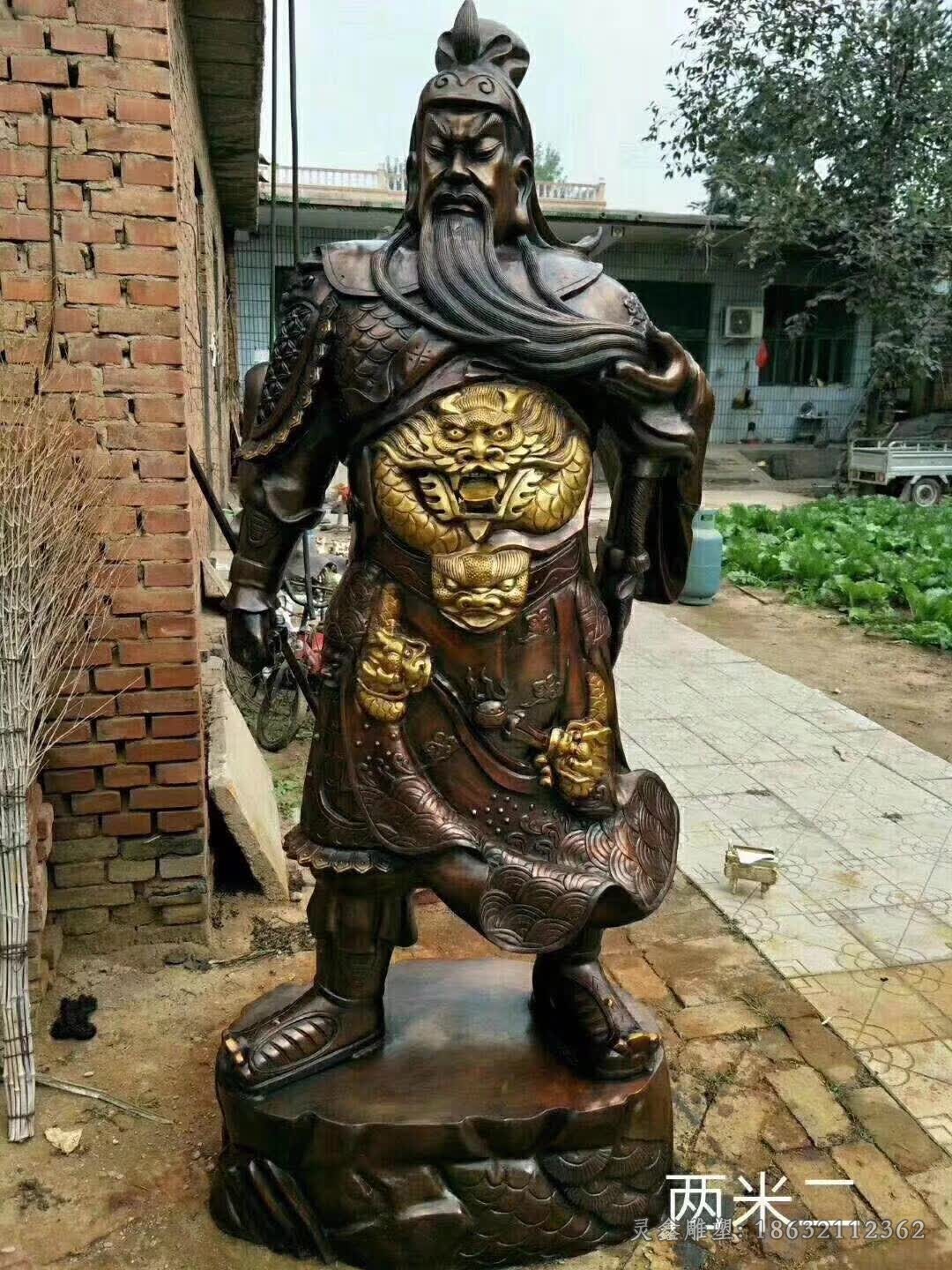 撸胡须关公景区景观铜雕
