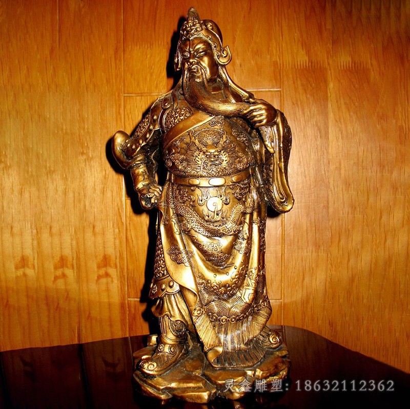 撸胡须关公商场景观铜雕