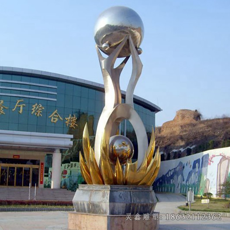 不锈钢镜面球抽象雕塑