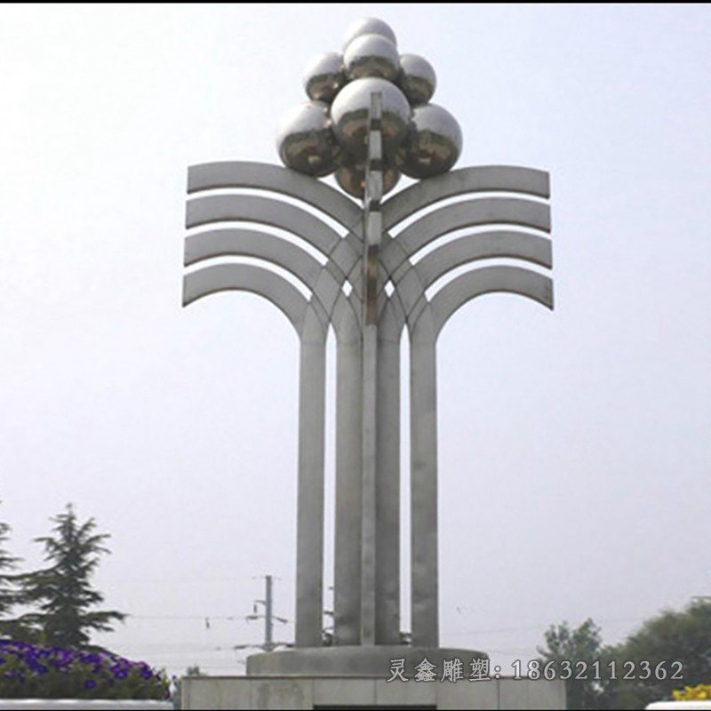 不锈钢镜面球抽象雕塑