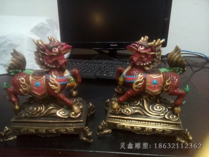 神兽麒麟动物公园铜雕