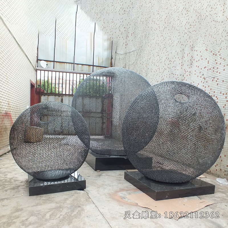 不锈钢城市镂空球雕塑