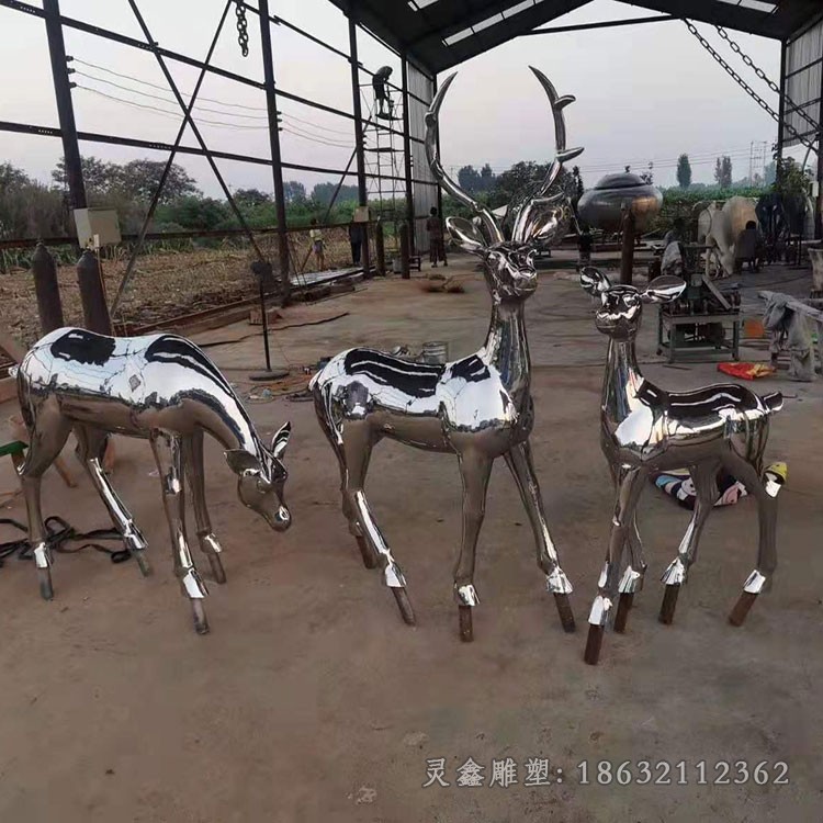 镜面鹿不锈钢小区雕塑