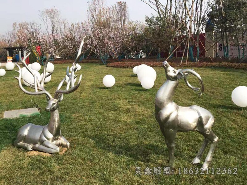 镜面小鹿不锈钢标志雕塑