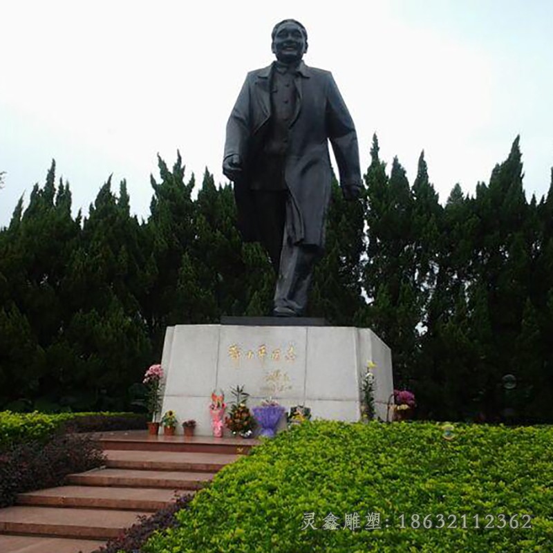 名人邓小平景观铜雕