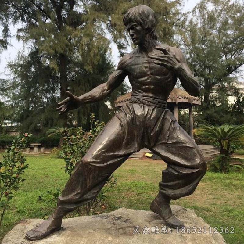 功夫李小龙城市铜雕