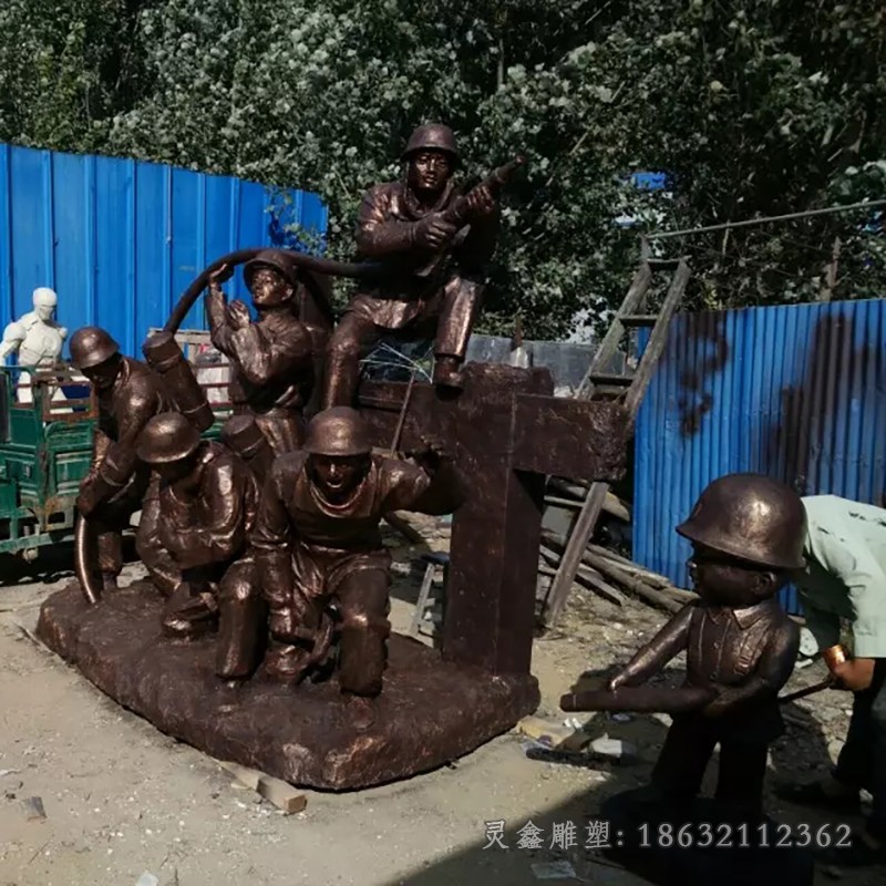 喷水消防员城市人物铜雕