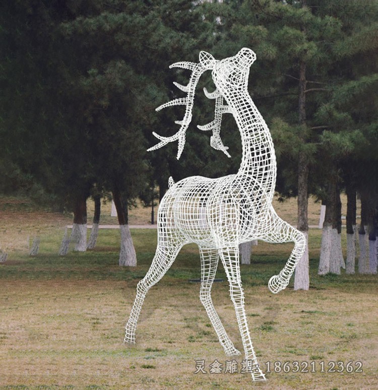不锈钢镂空梅花鹿城市雕塑