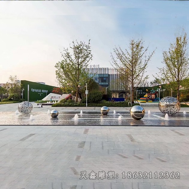 抽象球形不锈钢景观雕塑