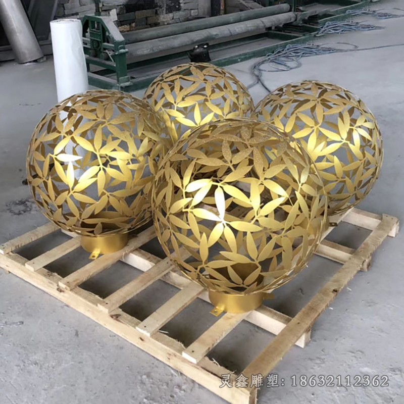 抽象树叶镂空球不锈钢雕塑
