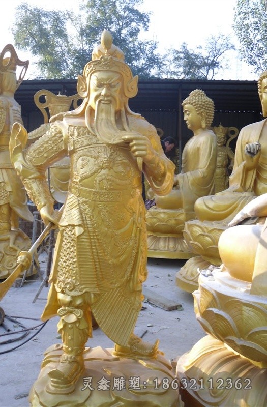 古代关公街边人物铜雕