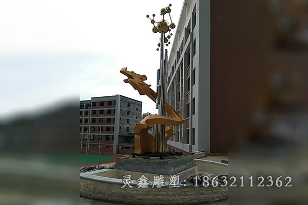 不锈钢神兽龙景观雕塑