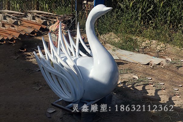 不锈钢抽象天鹅动物雕塑
